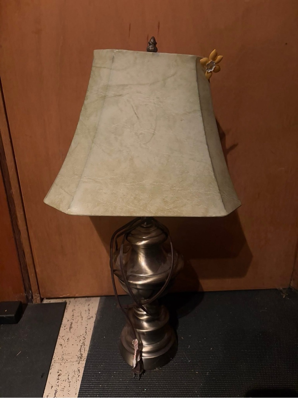 Classic Table Lamp with Pale Green Shade